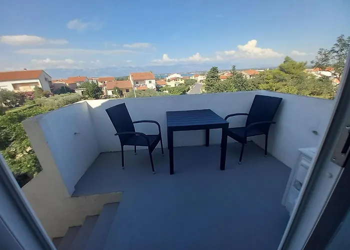 One Bedroom Loft Apartment With Nice View